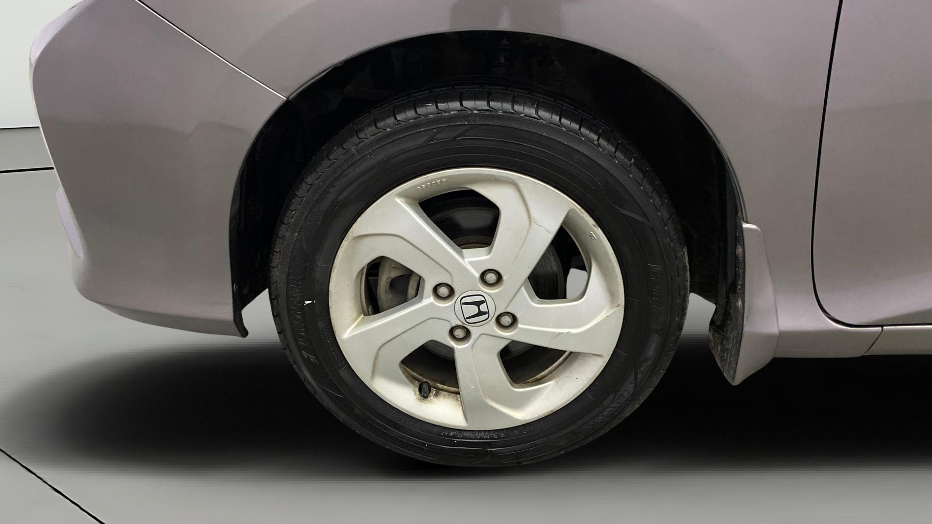 View 2016 Honda City ZX MT Diesel Anniversary Edition Image 34 Used 2016 Honda City ZX MT Diesel Anniversary Edition Image 34