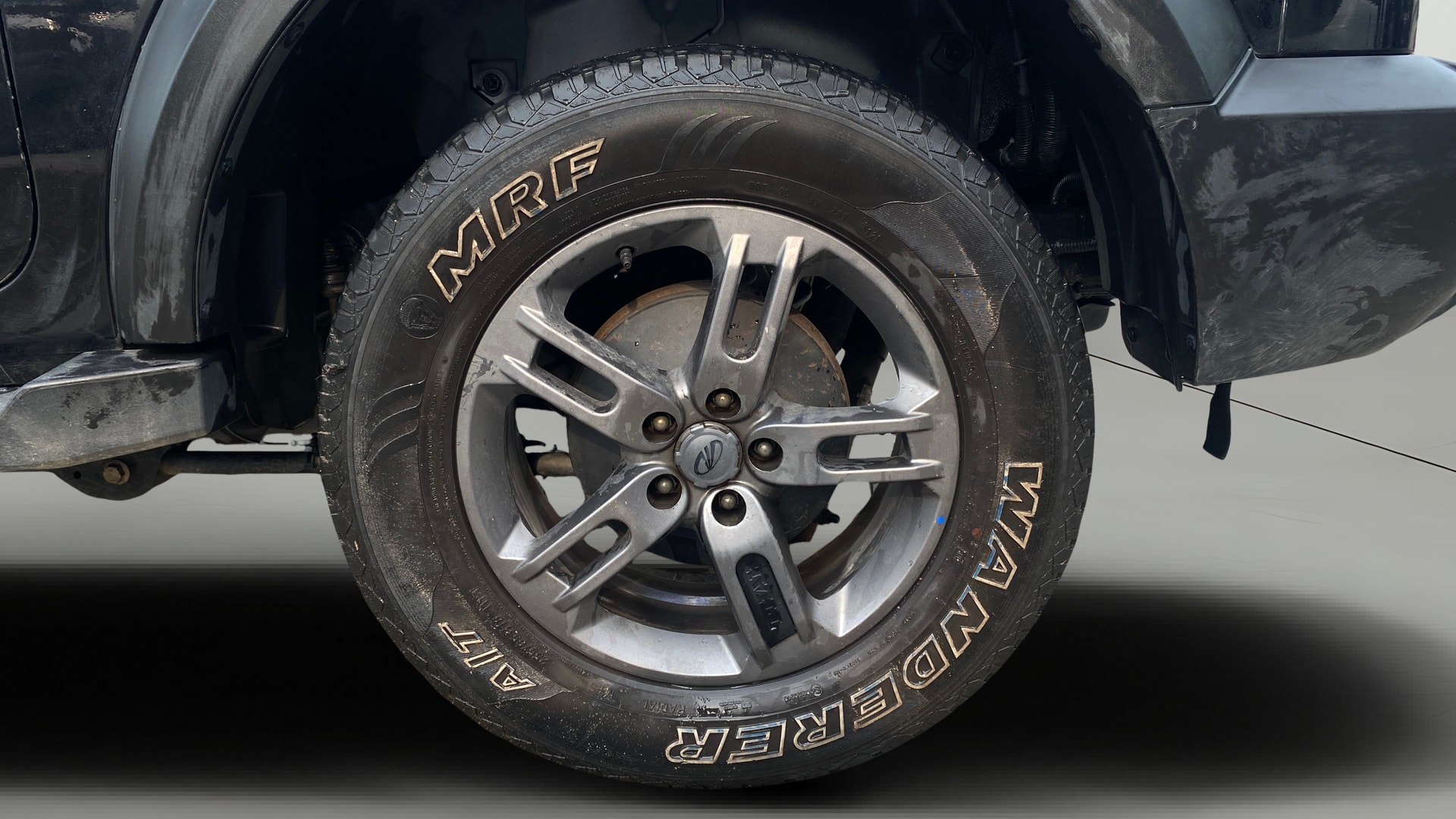 View 2022 Mahindra Thar AX Standard Manual Soft Top 6 Seater Image 12 Used 2022 Mahindra Thar AX Standard Manual Soft Top 6 Seater Image 12