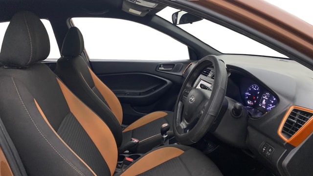 View Hyundai i20 Active Image 17 Used Hyundai i20 Active Image 17