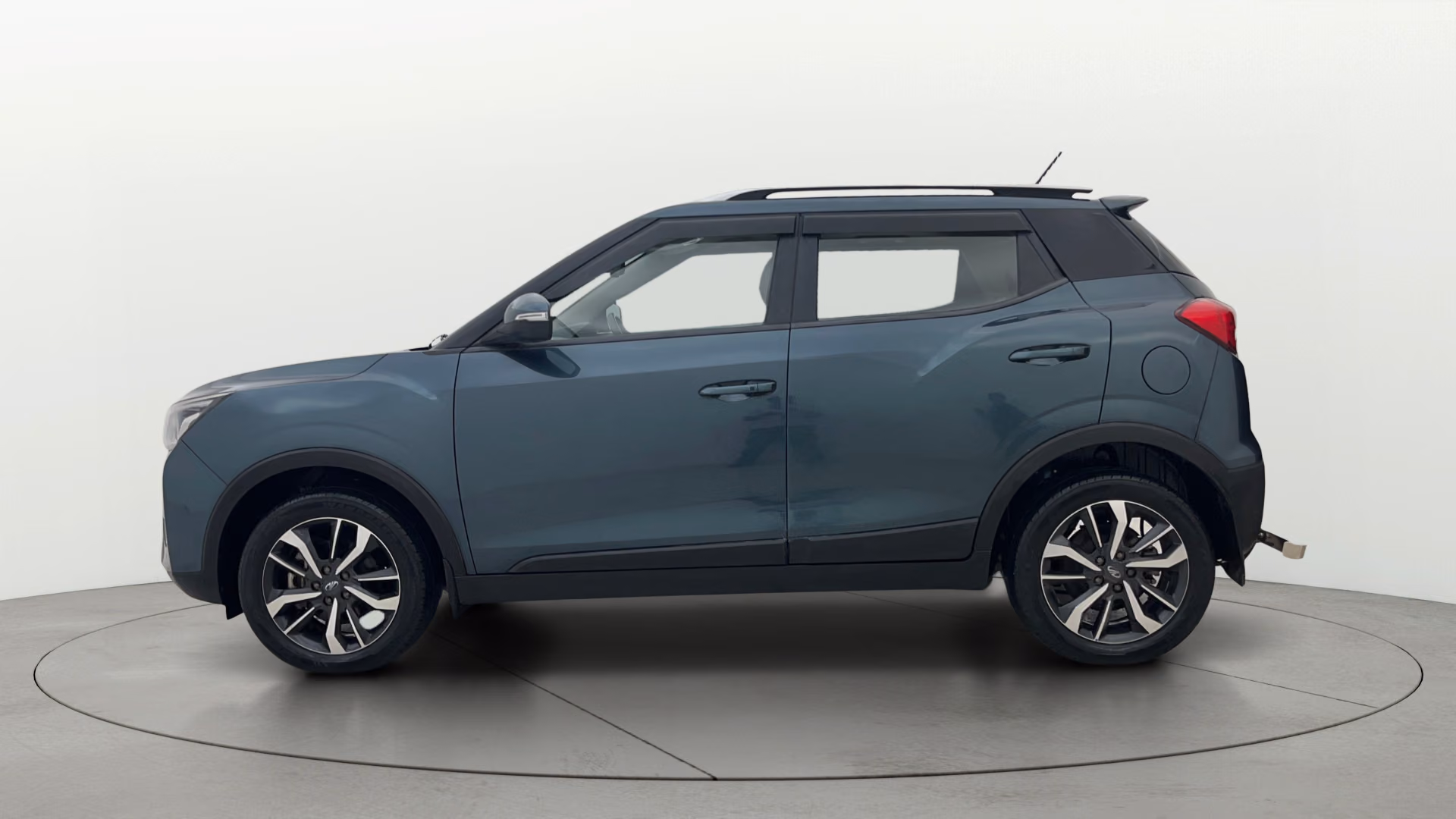 Used 2019 Mahindra XUV300 Used 2019 Mahindra XUV300