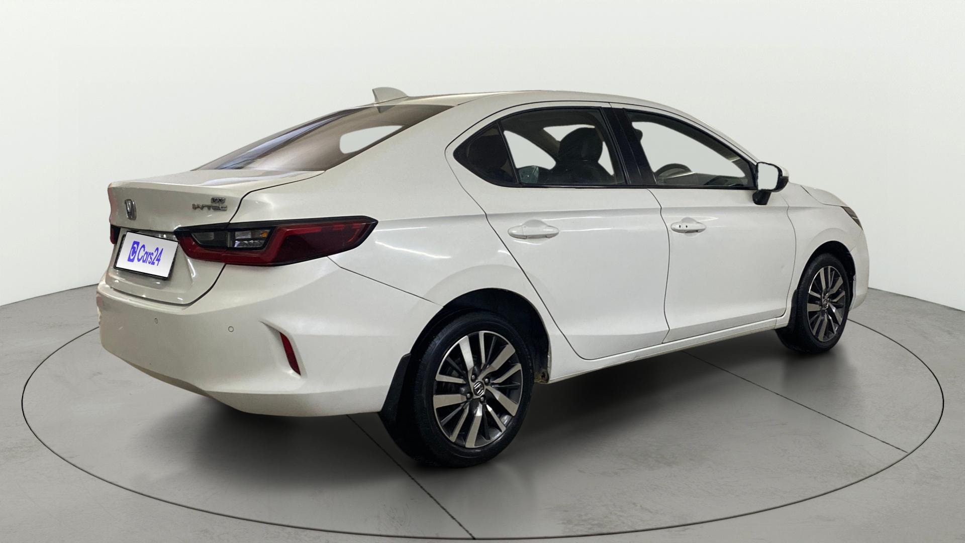 View 2021 Honda City ZX MT Diesel Anniversary Edition Image 45 Used 2021 Honda City ZX MT Diesel Anniversary Edition Image 45
