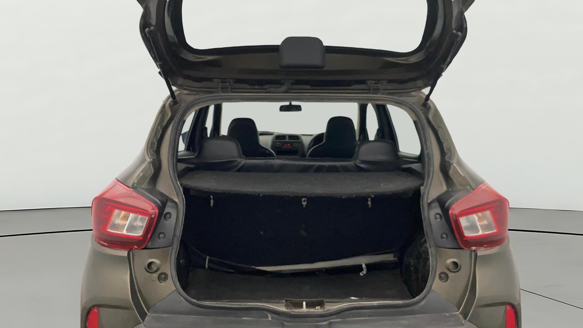 View 2021 Renault Kwid RXL Image 37 Used 2021 Renault Kwid RXL Image 37