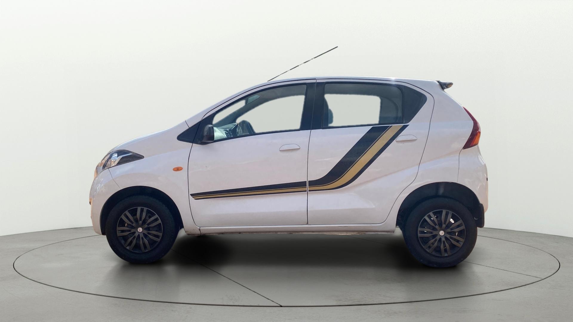 View 2018 Datsun Redi GO T(O) 1.0L- Limited Edition Image 5 Used 2018 Datsun Redi GO T(O) 1.0L- Limited Edition Image 5