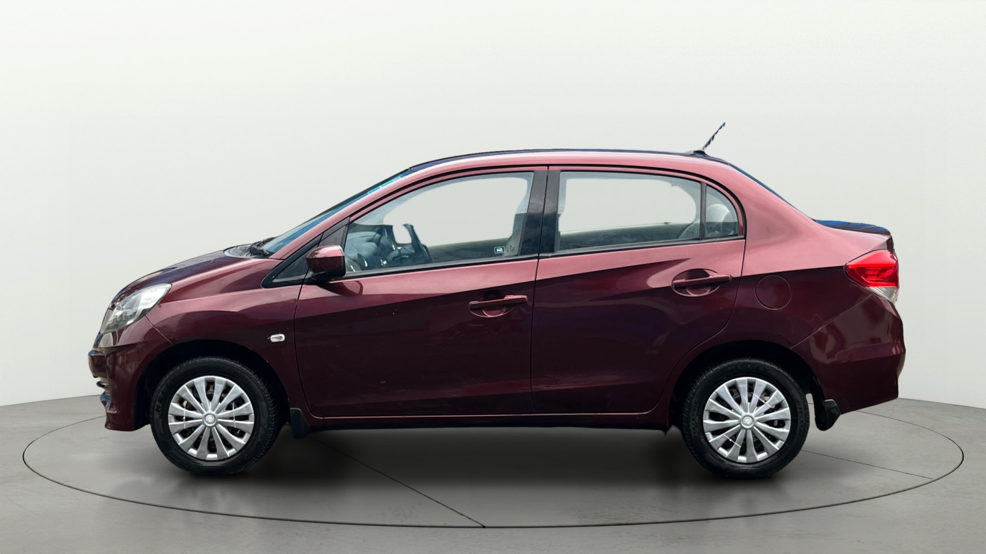 View 2014 Honda Amaze E MT Petrol BS IV Image 25 Used 2014 Honda Amaze E MT Petrol BS IV Image 25
