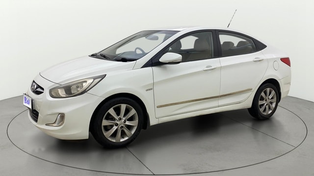 View Hyundai Fluidic Verna Image 34 Used Hyundai Fluidic Verna Image 34