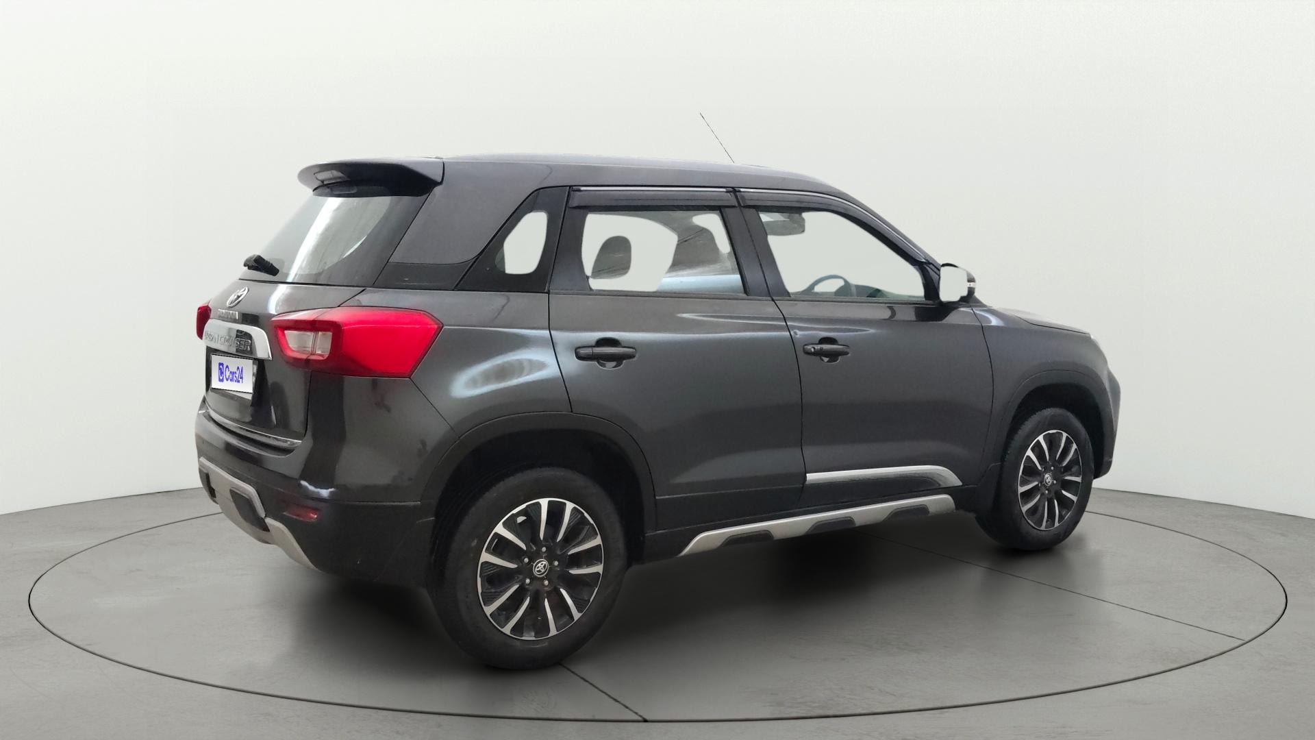 View 2022 Toyota Urban Cruiser Premium MT Image 45 Used 2022 Toyota Urban Cruiser Premium MT Image 45
