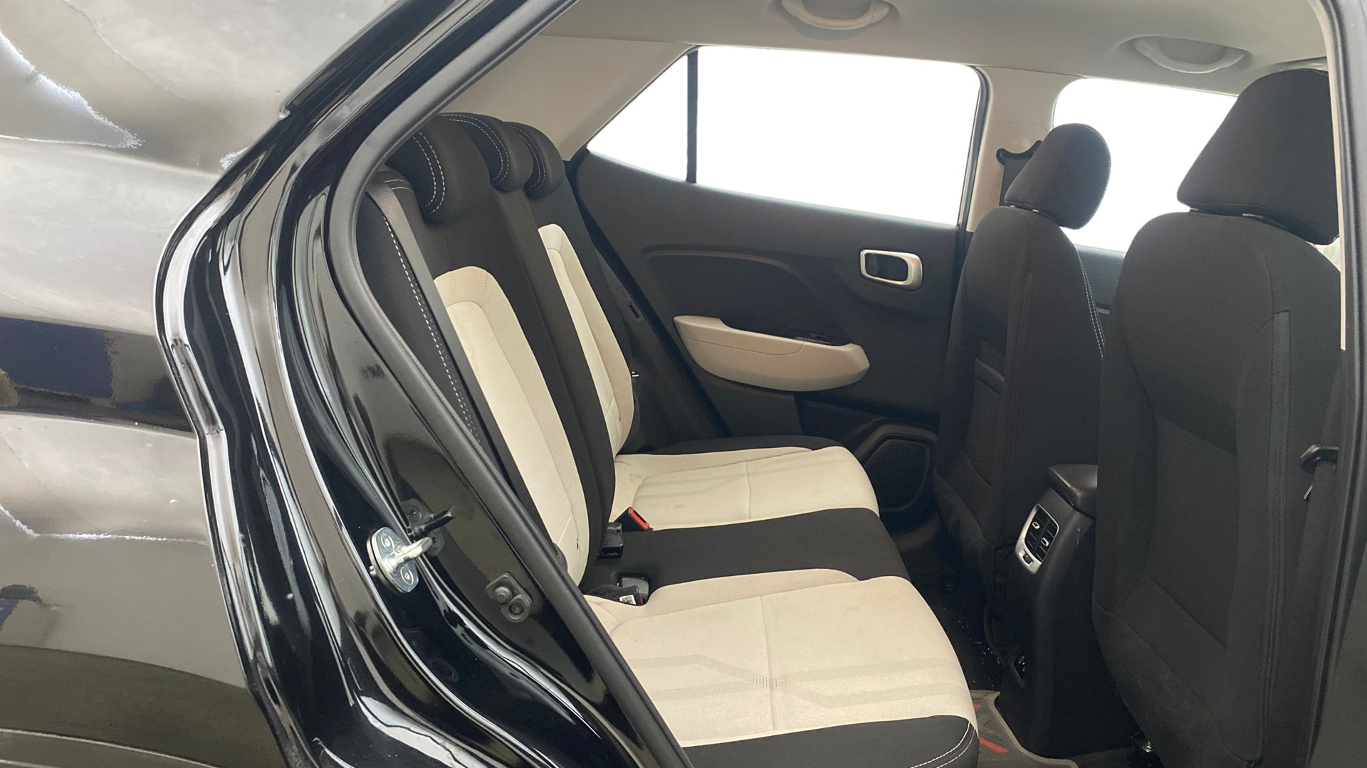 Used 2023 Hyundai Venue Used 2023 Hyundai Venue