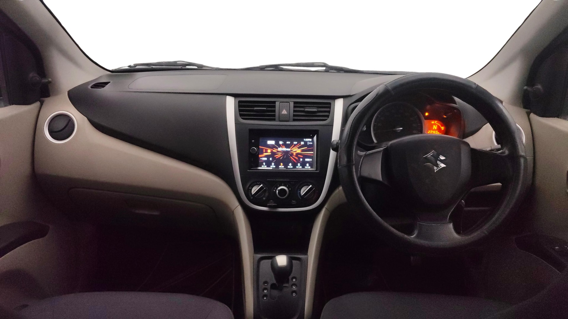 View 2015 Maruti Suzuki 1000 Base Variant Image 15 Used 2015 Maruti Suzuki 1000 Base Variant Image 15