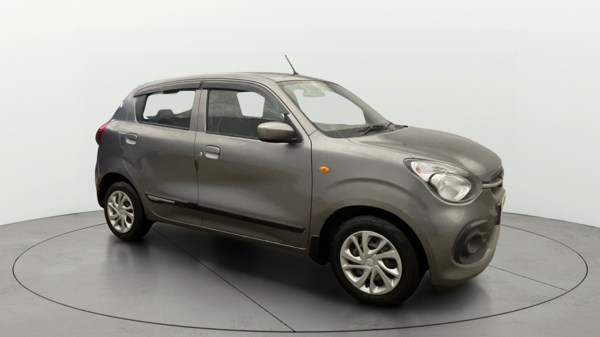 View 2023 Maruti Suzuki 1000 Base Variant Image 36 Used 2023 Maruti Suzuki 1000 Base Variant Image 36