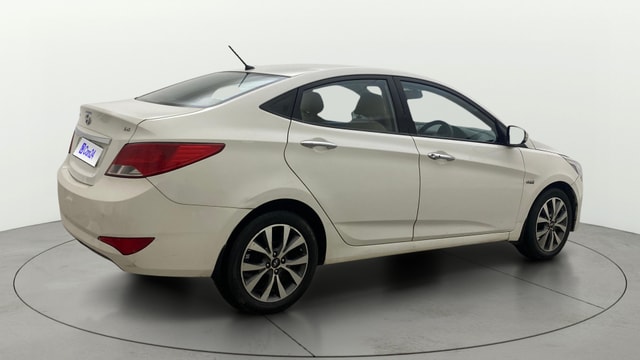 View Hyundai Fluidic Verna Image 43 Used Hyundai Fluidic Verna Image 43