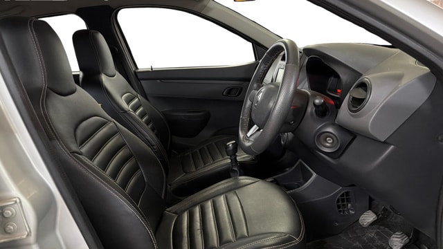 View Renault Kwid Image 25 Used Renault Kwid Image 25