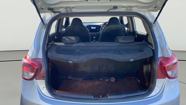 View Hyundai Grand i10 Image 36 Used Hyundai Grand i10 Image 36
