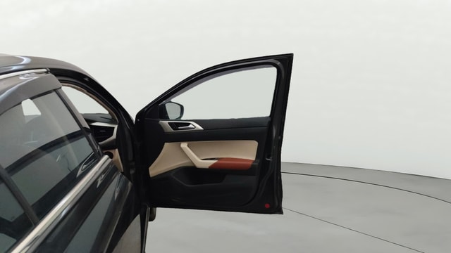 View Volkswagen Virtus Image 47 Used Volkswagen Virtus Image 47