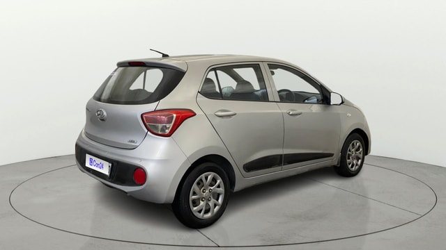 View Hyundai Grand i10 Image 42 Used Hyundai Grand i10 Image 42