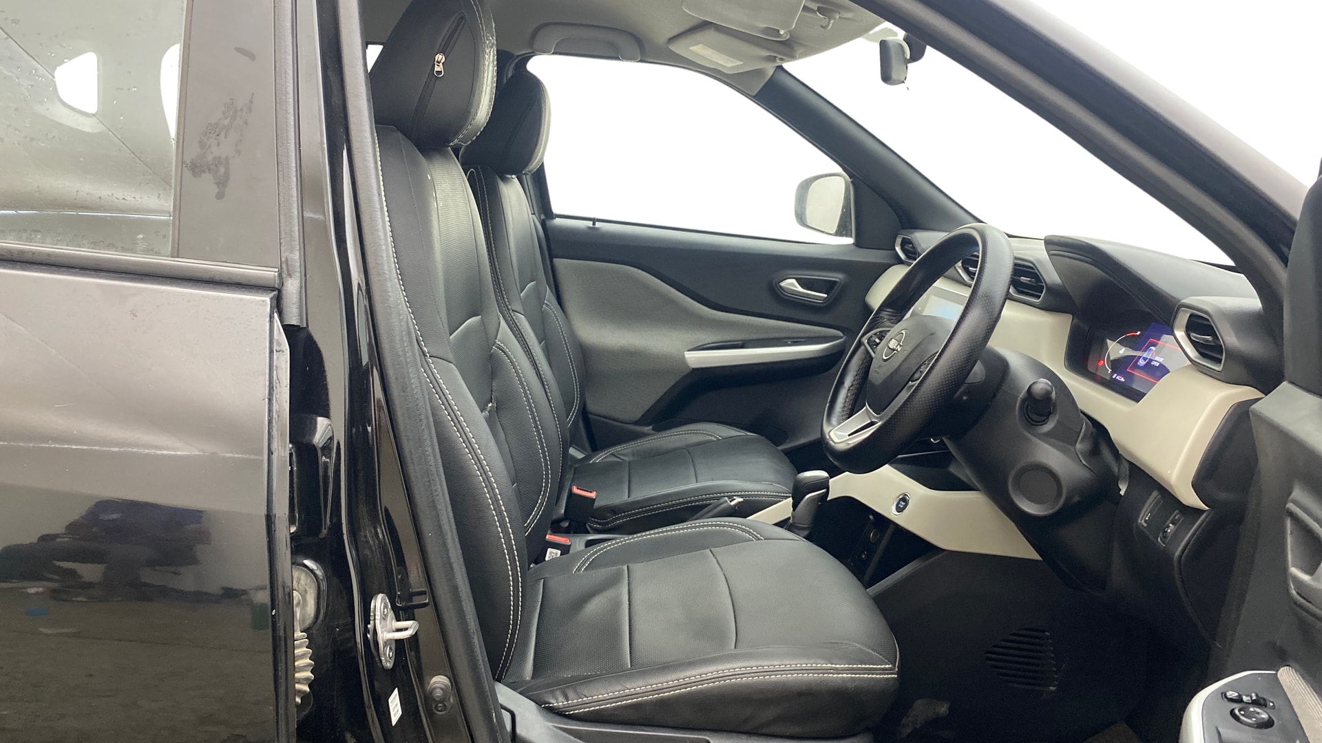 Used 2022 Nissan Magnite Used 2022 Nissan Magnite