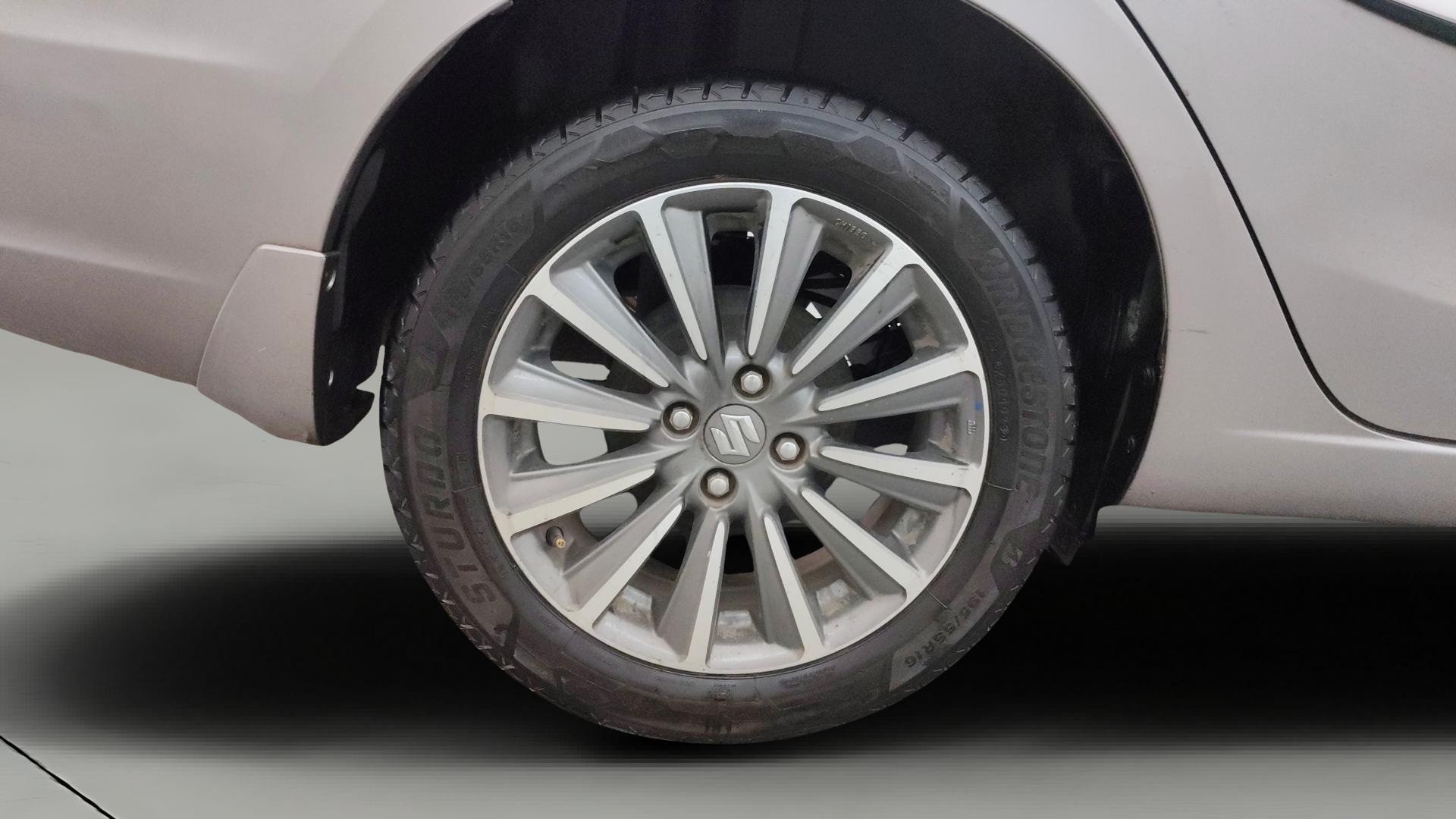 View 2019 Maruti Suzuki 1000 Base Variant Image 25 Used 2019 Maruti Suzuki 1000 Base Variant Image 25
