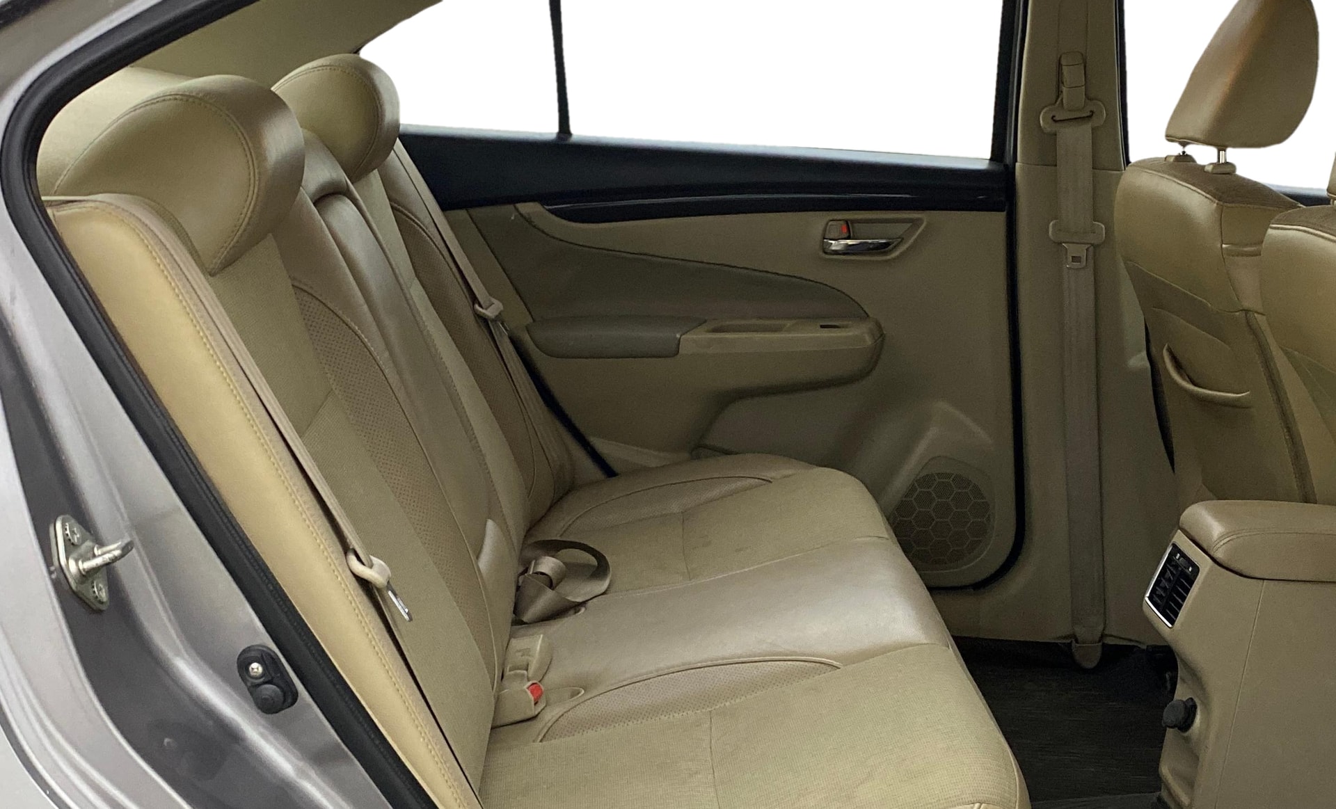 View 2016 Maruti Suzuki 1000 Base Variant Image 29 Used 2016 Maruti Suzuki 1000 Base Variant Image 29