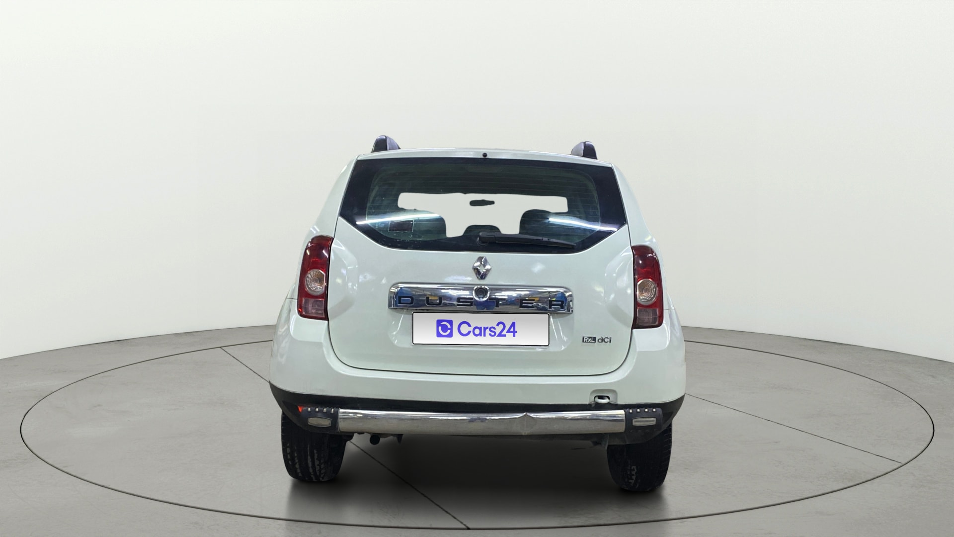 View 2014 Renault Duster Diesel 85PS STD Image 45 Used 2014 Renault Duster Diesel 85PS STD Image 45
