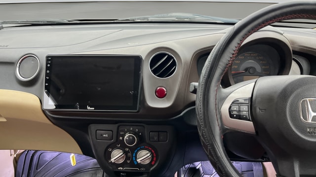 View Honda Amaze Image 17 Used Honda Amaze Image 17
