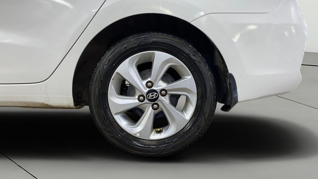 View Hyundai Xcent Image 11 Used Hyundai Xcent Image 11