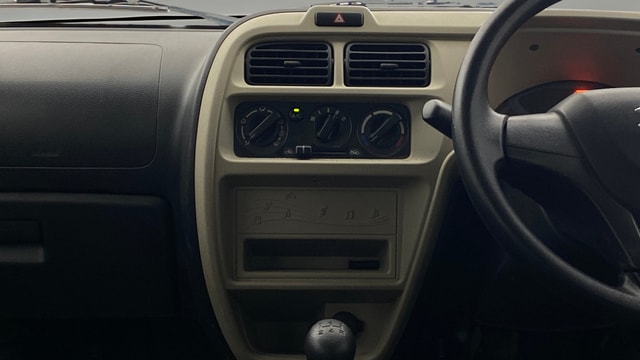 View Maruti Suzuki 1000 Image 17 Used Maruti Suzuki 1000 Image 17