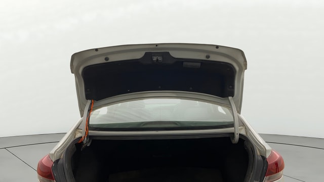 View Hyundai Elantra Image 31 Used Hyundai Elantra Image 31