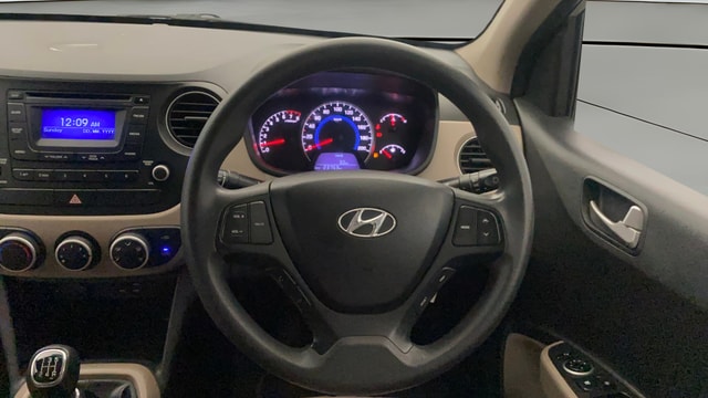 View Hyundai Grand i10 Image 21 Used Hyundai Grand i10 Image 21