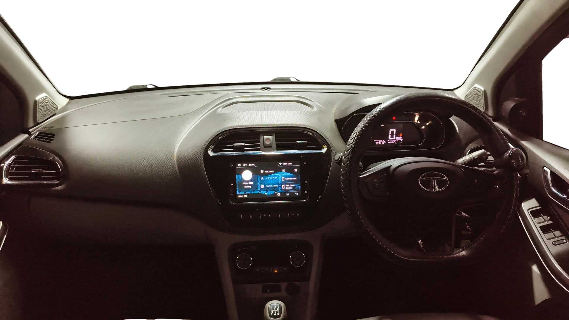 View 2021 Tata Tiago Revotorq XB Image 15 Used 2021 Tata Tiago Revotorq XB Image 15