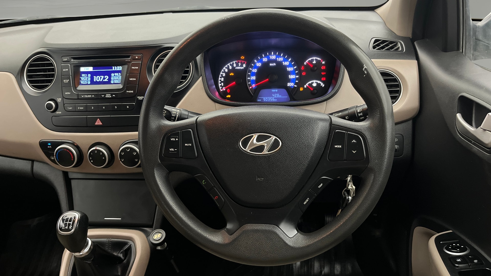 View 2014 Hyundai Xcent E Petrol Image 20 Used 2014 Hyundai Xcent E Petrol Image 20