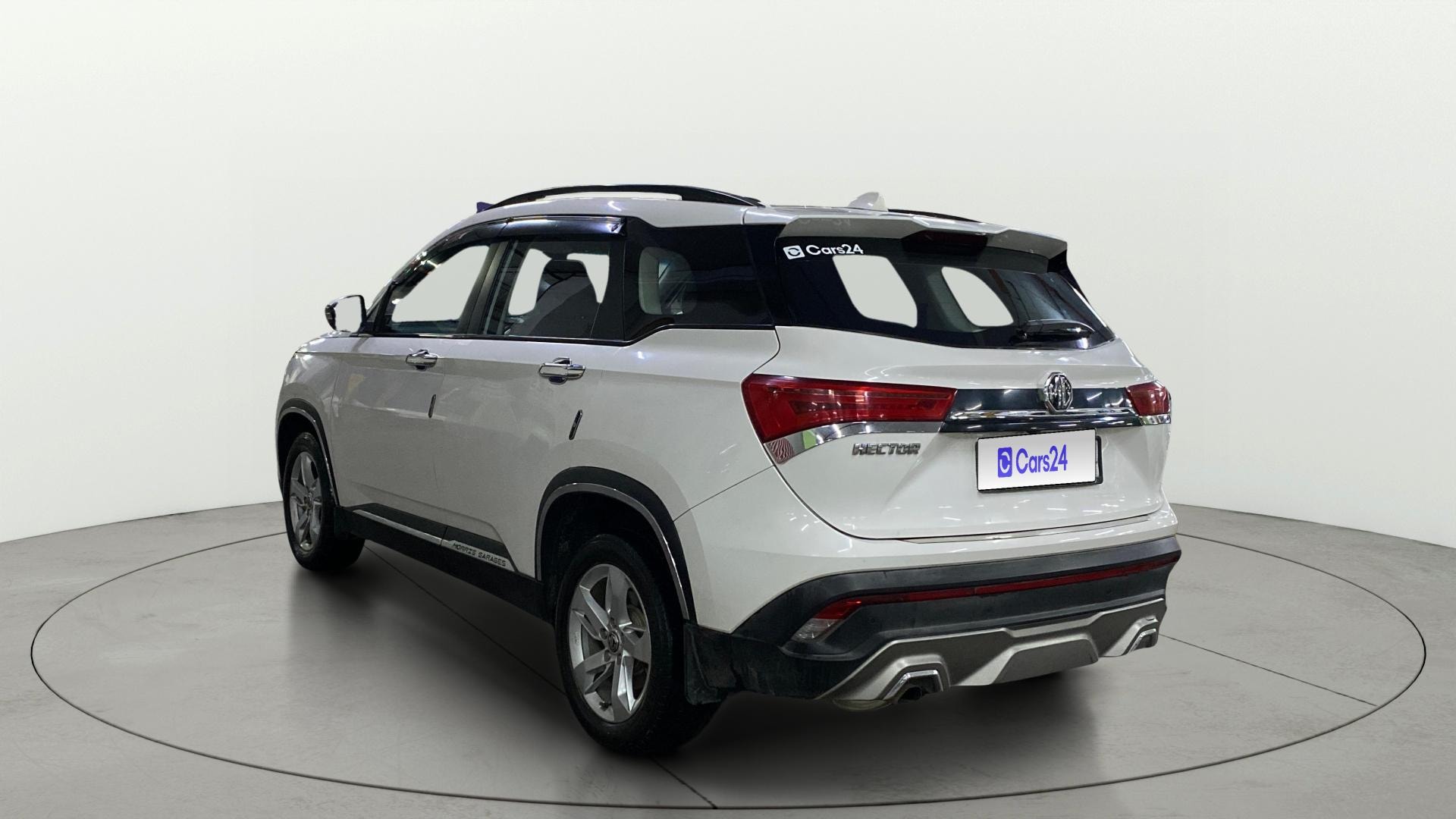 View 2021 MG Hector Super Petrol BS IV Image 2 Used 2021 MG Hector Super Petrol BS IV Image 2