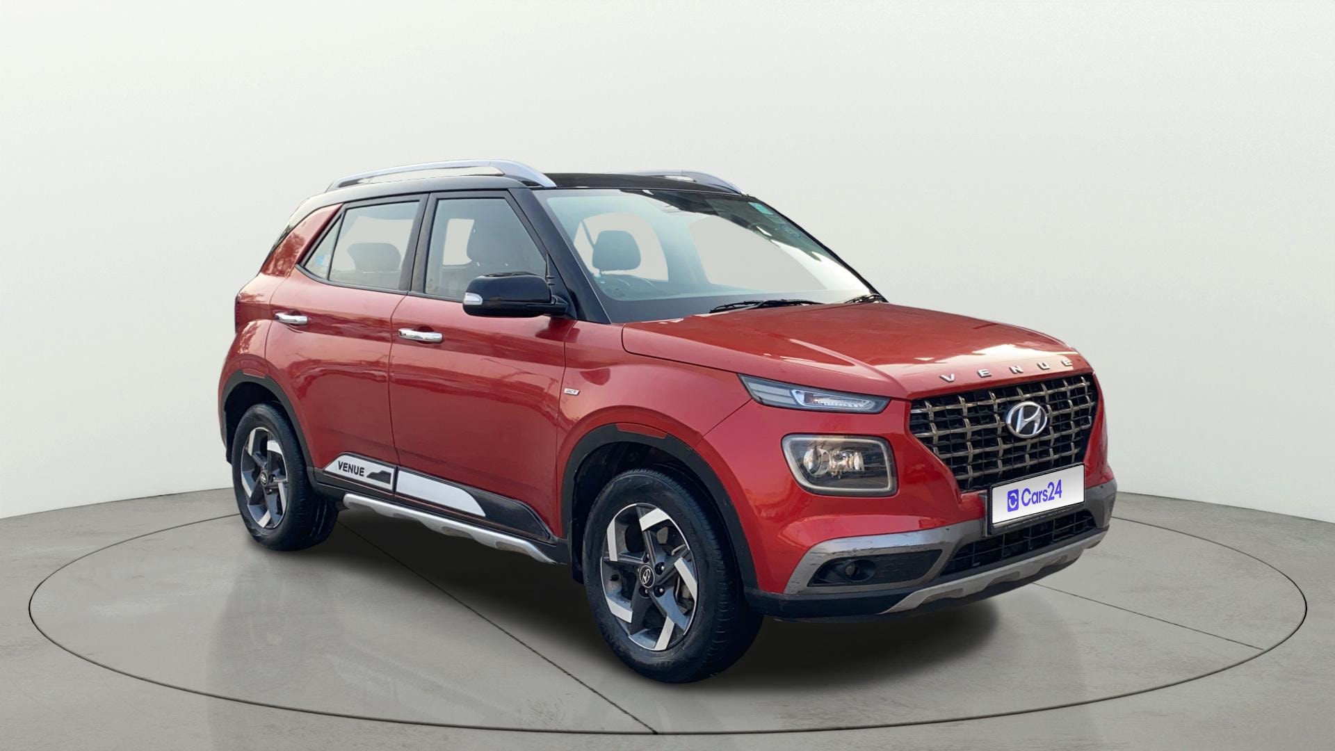 View 2019 Hyundai Venue SX Plus 1.0 Petrol AT Dual Tone Image 23 Used 2019 Hyundai Venue SX Plus 1.0 Petrol AT Dual Tone Image 23