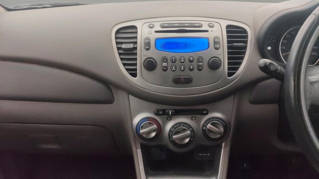 View Hyundai i10 Image 17 Used Hyundai i10 Image 17