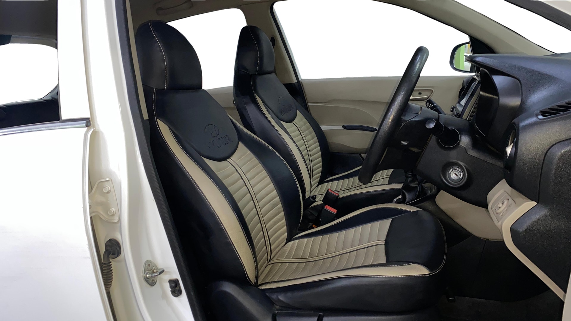 View 2019 Hyundai New Santro D-Lite Petrol Image 25 Used 2019 Hyundai New Santro D-Lite Petrol Image 25