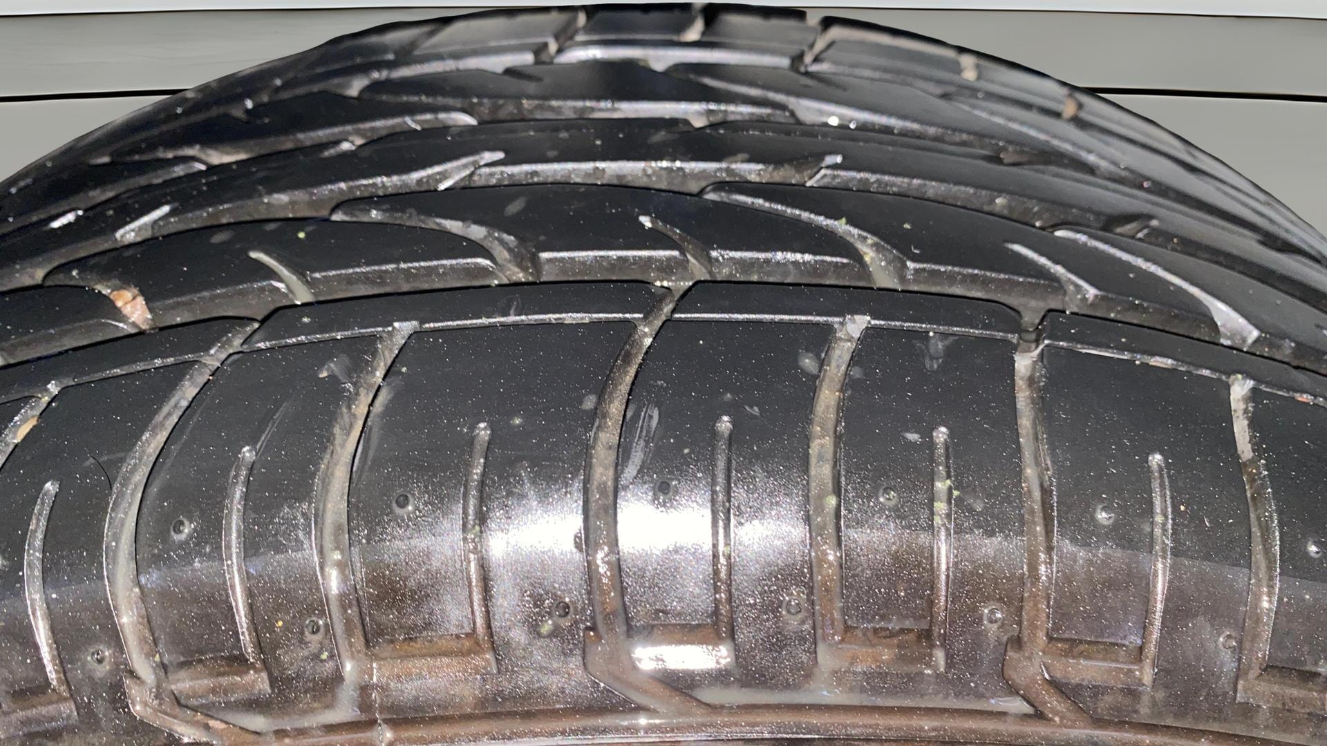 View 2025 Tata Curvv Smart 1.2 Revotron Petrol 6MT Image 25 Used 2025 Tata Curvv Smart 1.2 Revotron Petrol 6MT Image 25