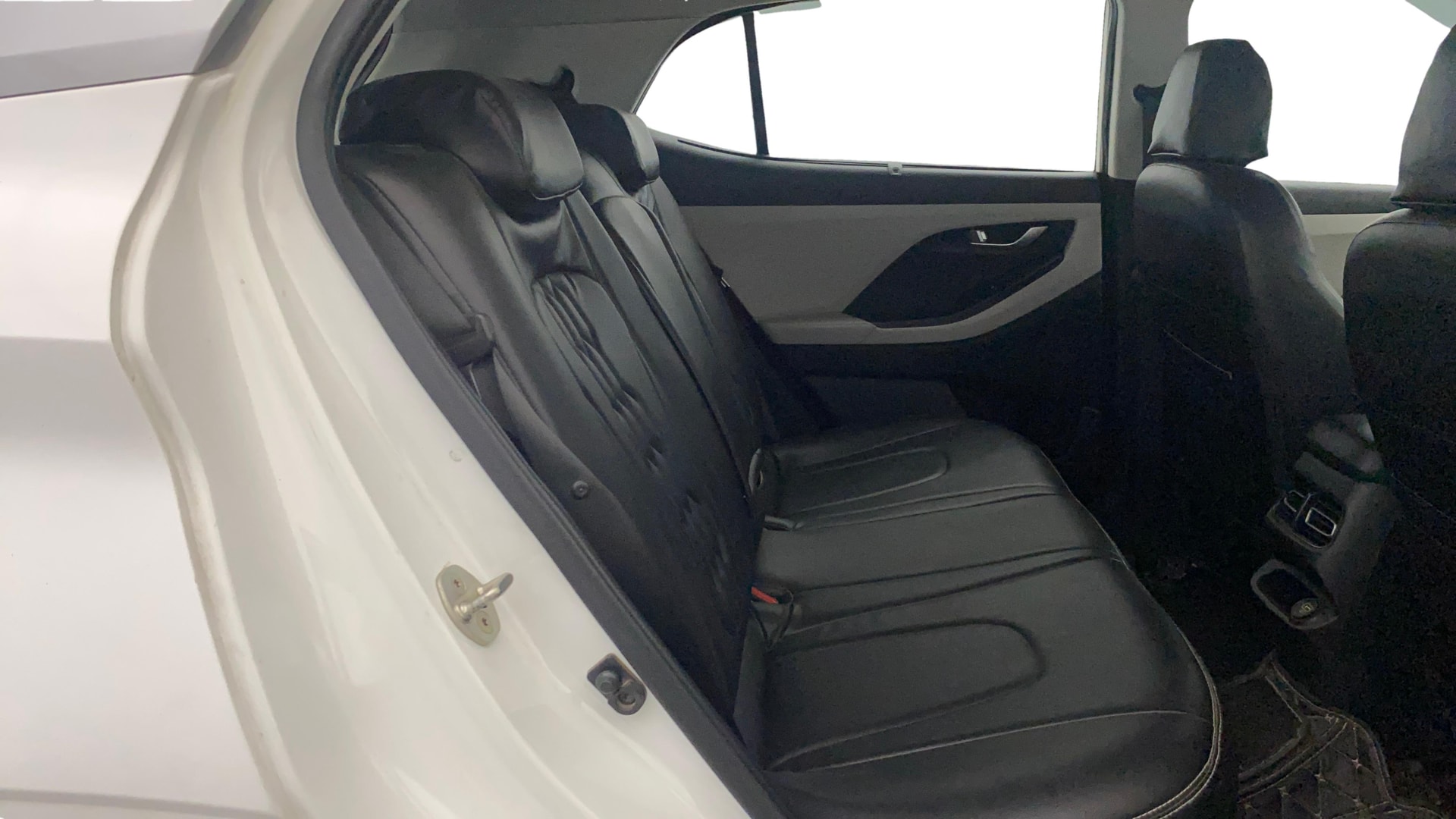 View 2022 Hyundai Creta 1.4 E Diesel Image 30 Used 2022 Hyundai Creta 1.4 E Diesel Image 30