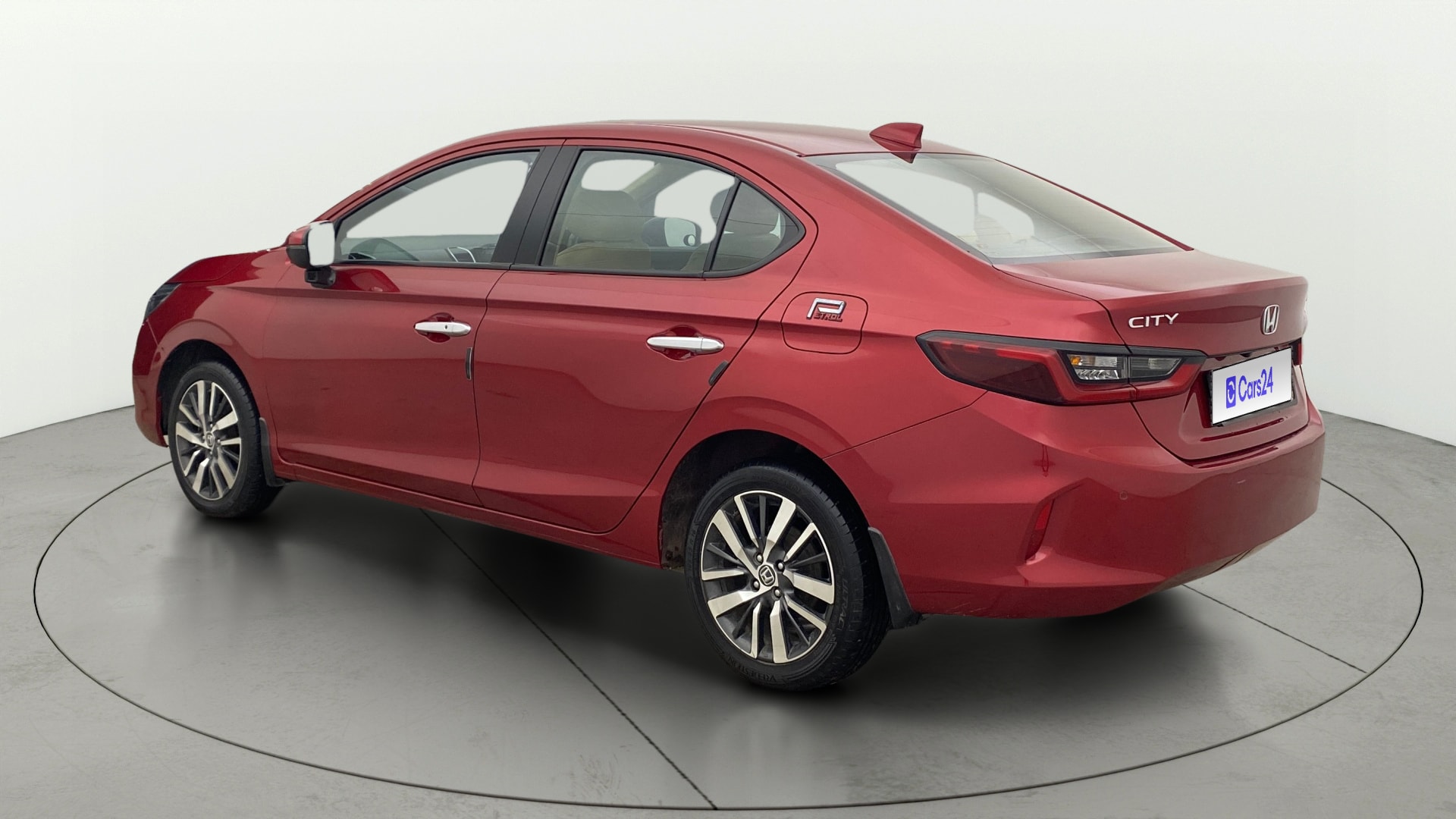 View 2021 Honda City ZX CVT Image 2 Used 2021 Honda City ZX CVT Image 2