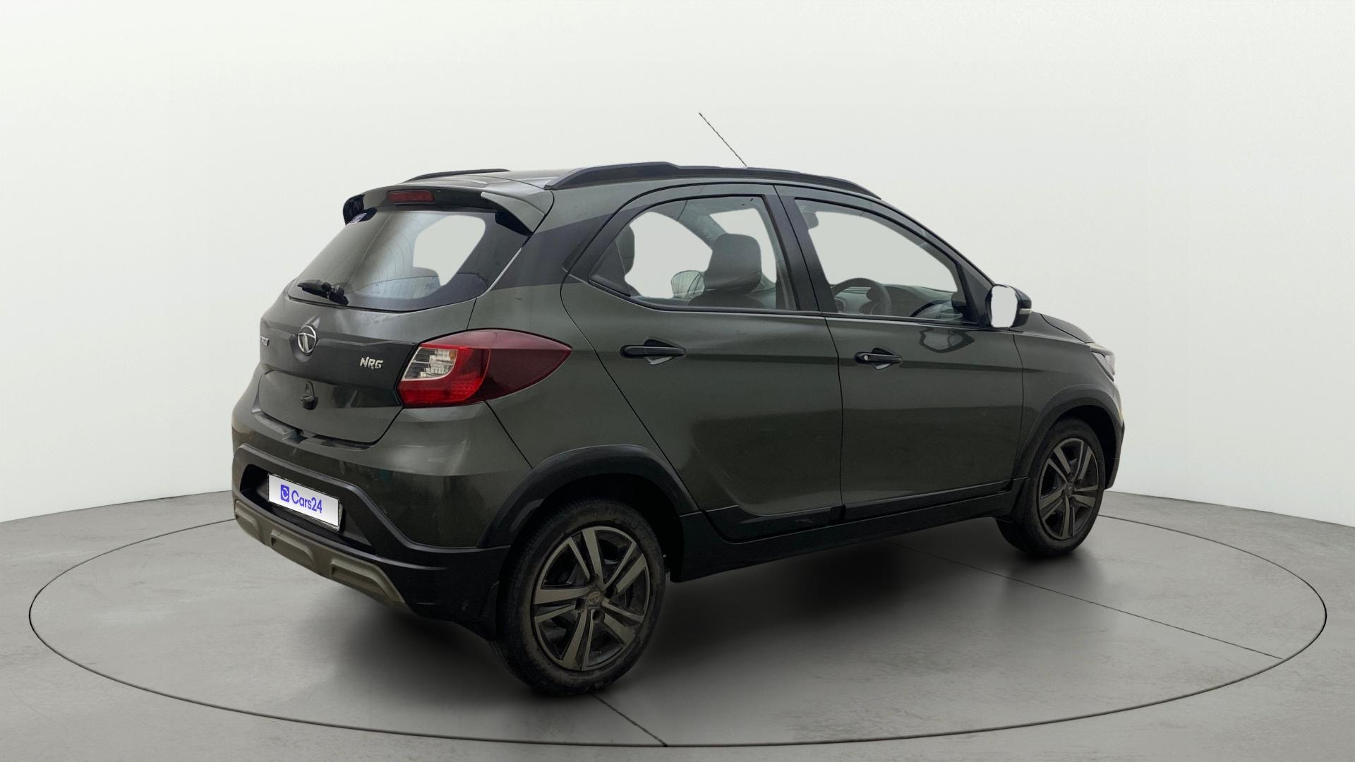 View 2022 Tata Tiago NRG XZ Revotron AMT Image 43 Used 2022 Tata Tiago NRG XZ Revotron AMT Image 43