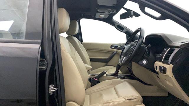 View Ford Endeavour Image 19 Used Ford Endeavour Image 19