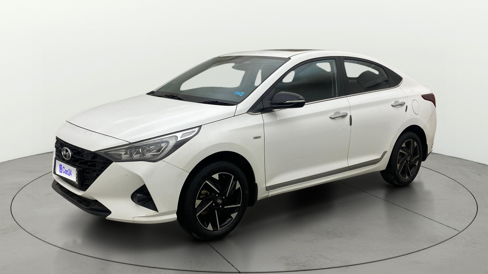 Used 2022 Hyundai Verna Used 2022 Hyundai Verna