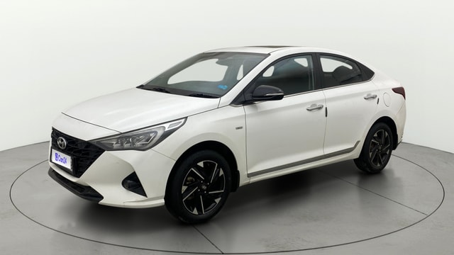 View Hyundai Verna Image 38 Used Hyundai Verna Image 38