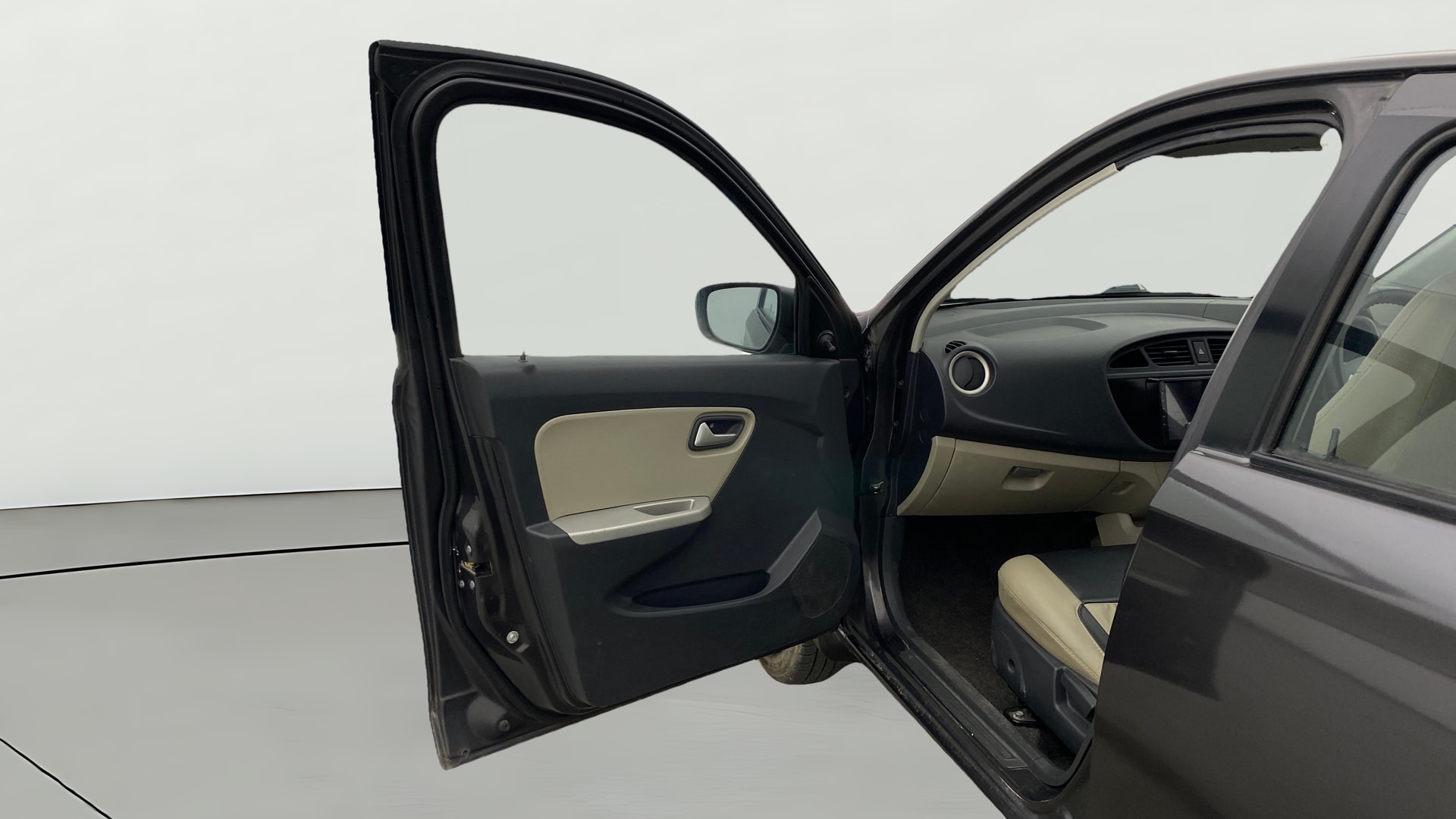 View 2018 Maruti Suzuki Alto K10 LX Image 31 Used 2018 Maruti Suzuki Alto K10 LX Image 31