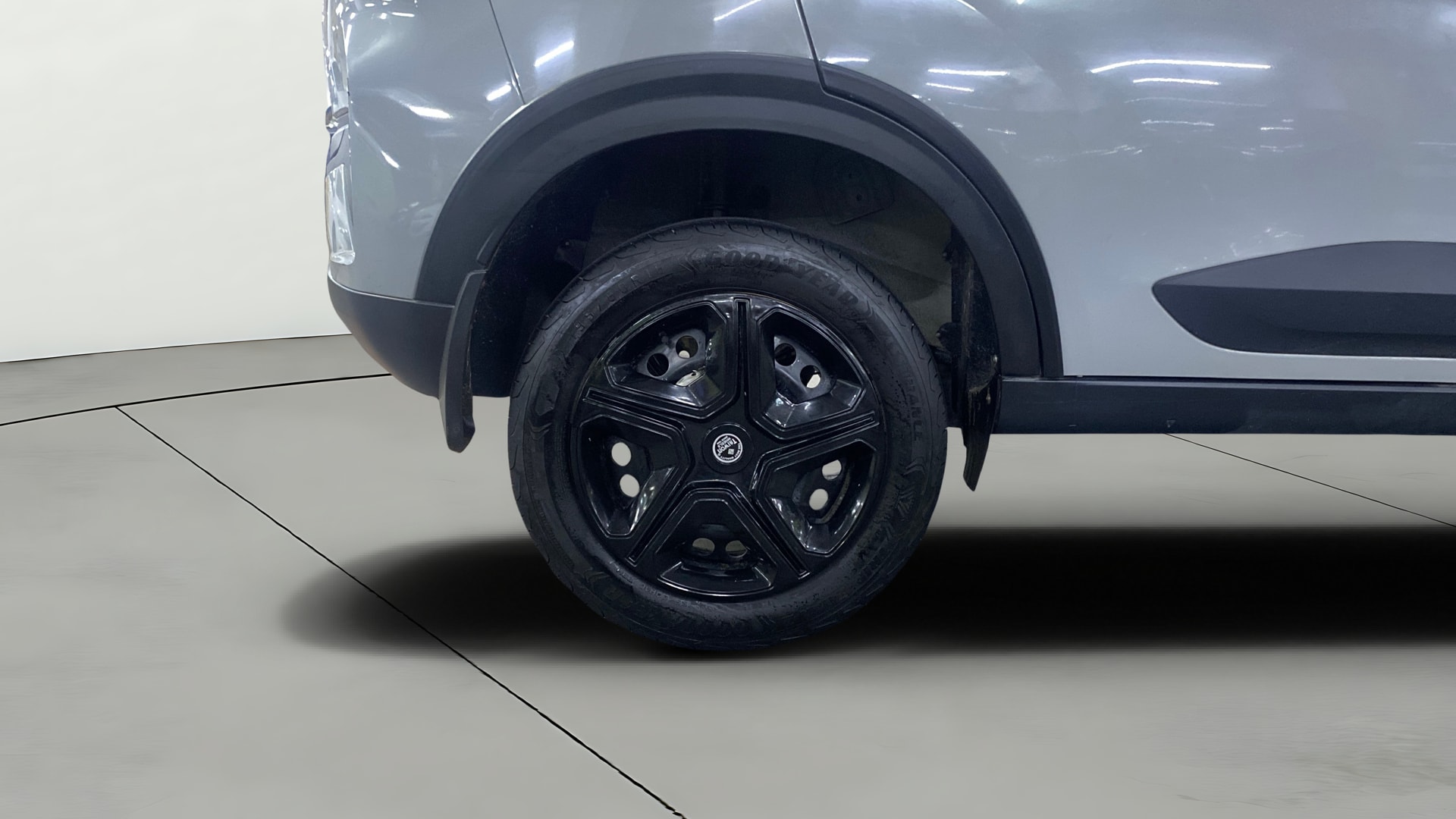 View 2023 Tata Nexon Revotron XE Image 33 Used 2023 Tata Nexon Revotron XE Image 33
