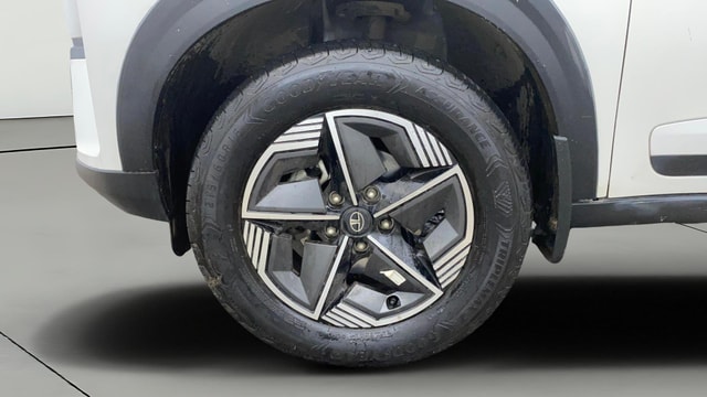 View Tata Nexon Image 28 Used Tata Nexon Image 28