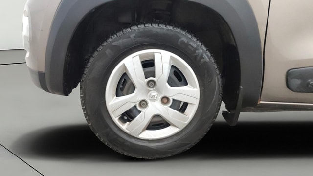 View Renault Kwid Image 28 Used Renault Kwid Image 28
