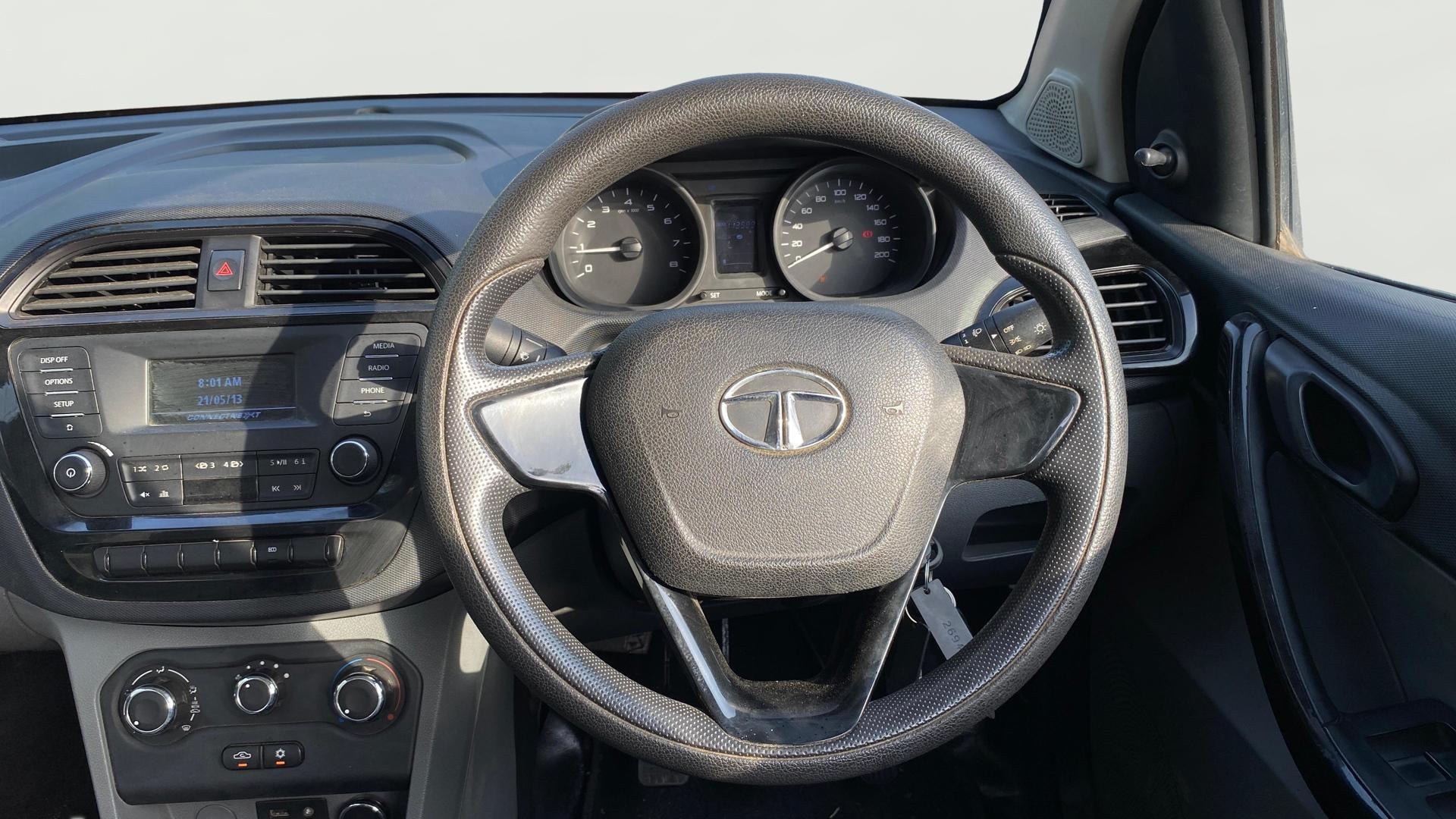 View 2018 Tata Tigor XE Diesel Image 21 Used 2018 Tata Tigor XE Diesel Image 21