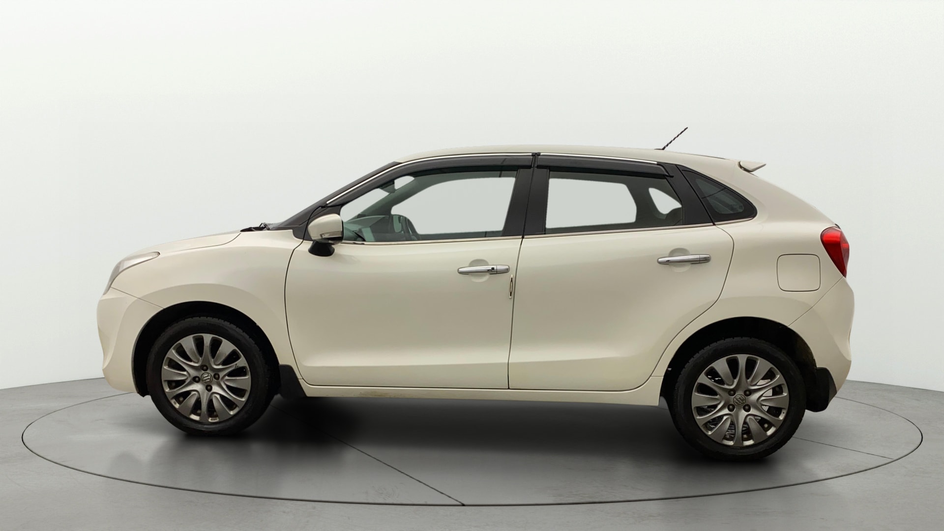 Used 2016 Maruti Suzuki 1000 Used 2016 Maruti Suzuki 1000