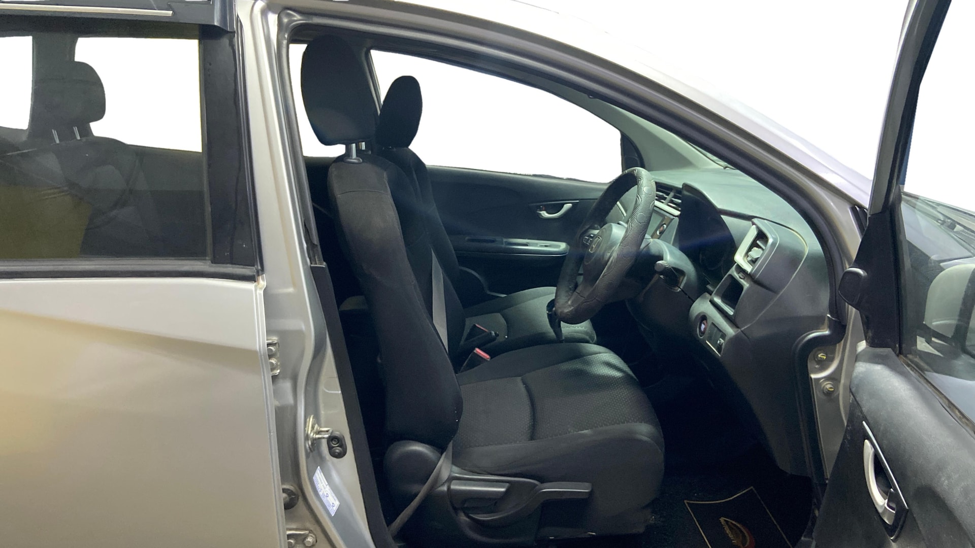 View 2016 Honda BR-V E Diesel Image 17 Used 2016 Honda BR-V E Diesel Image 17