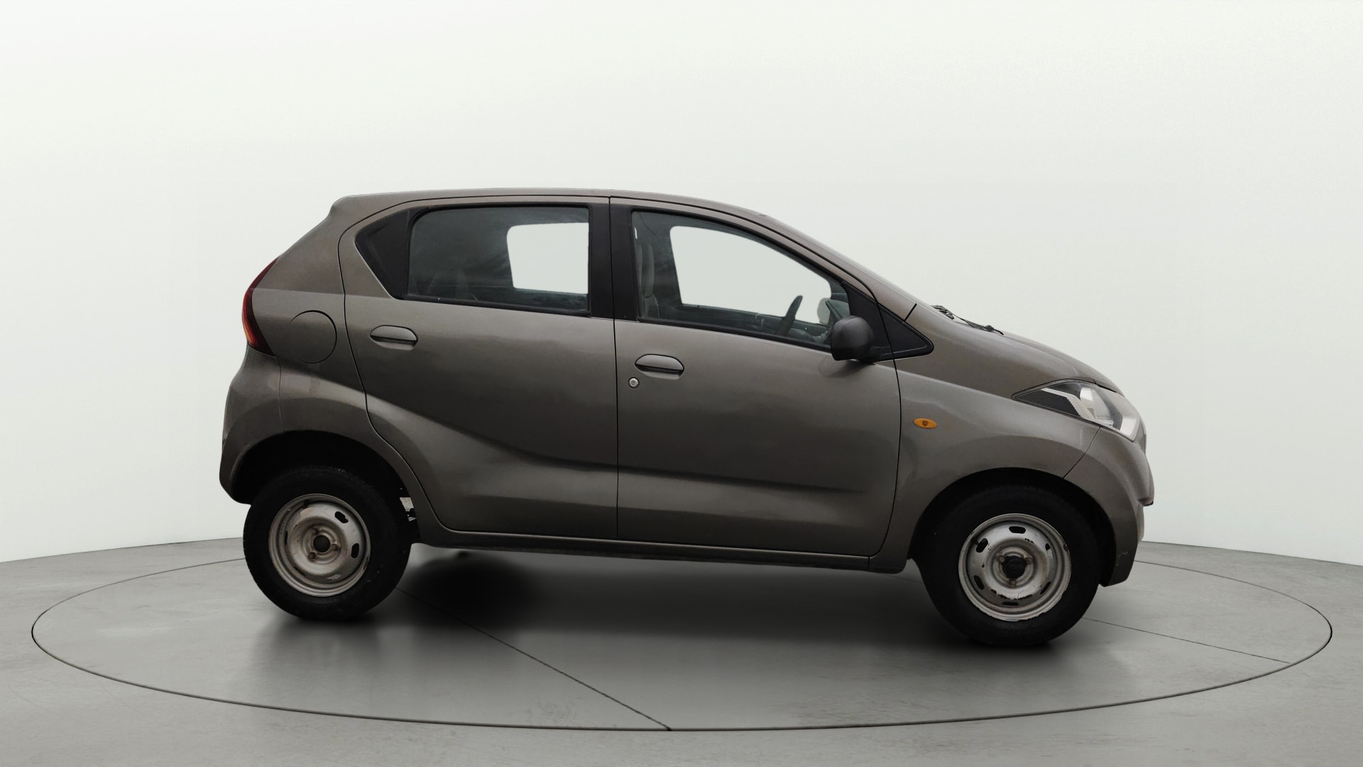 View 2018 Datsun Redi GO A Image 8 Used 2018 Datsun Redi GO A Image 8