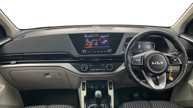 View Kia Carens Image 31 Used Kia Carens Image 31