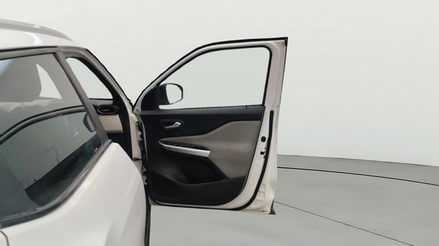 View Nissan Magnite Image 46 Used Nissan Magnite Image 46